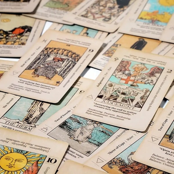 Merkitykset Tarot-kortit aloittelijoille Tarot, Avainsanat Antiikki Tarot-kortit