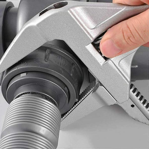 Wide Adjustable Wrenches Hand Wrenches For Plumbing Equipment And Tools