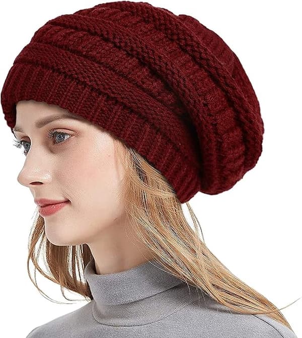 Vinterstickad mössa för kvinnor, varm och vindtät, slouchy skidmössa, satin foder, Bordeaux, 52-60cm