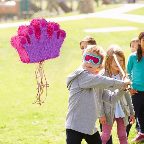XJ-Pinata kruunu