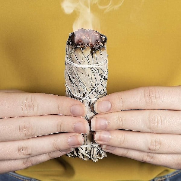 Valkoisen salvian kimput, 10 cm:n salviasavukkeet kodin puhdistukseen, suitsukkeeksi, meditaatioon ja rituaaleihin