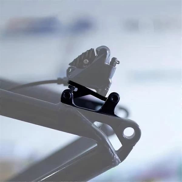 IS-kiinnike Flat Mount -pyöräjarrusovittimeen