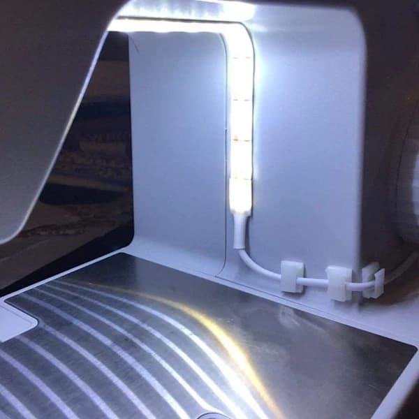 LED-valonauhasarja ompelukone USB-virralla