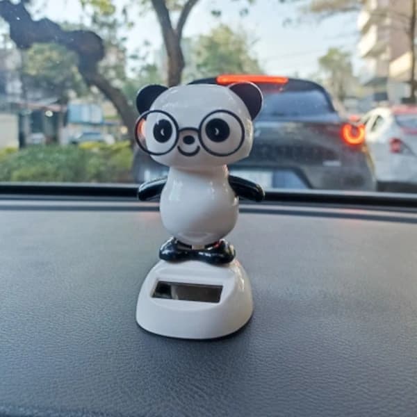 Solcellsdriven Panda Ornament Bilinstrumentbräda Ornament Bilhänge