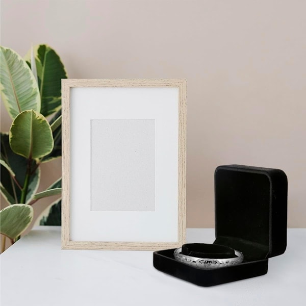 Fløjlsarmbåndsboks - Elegant sort smykkeskrin til armbånd, ure, halskæder - Perfekt til forlovelse, bryllup