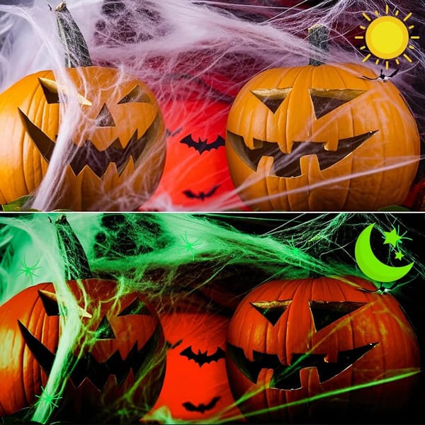 Selvlysende edderkoppspinn til Halloween-dekorasjon, elastisk kunstig spindelvev med plastedderkopper, grønn dekor for utendørs og innendørs fest