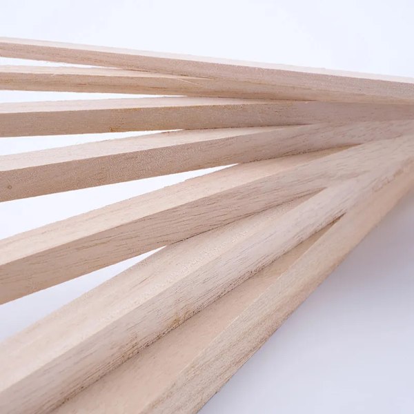 Längd 30cm Lång Fyrkantig Träpinne Trälist För Flygplansmodell DIY Handgjorda Hantverk Konstmaterial