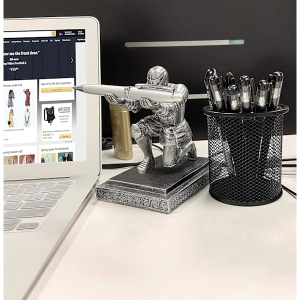 XJ-Executive Knight Kynäteline Kynällä Henkilökohtainen Työpöytätarvike Koriste Kotitoimisto Cool Kynäteline Rauta