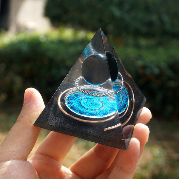 Orgonpyramide Obsidiankule Gave Nubisk Orgonpyramide for suksess Healing Krystaller Pyramide Healing Stein Beskyttelse Reiki