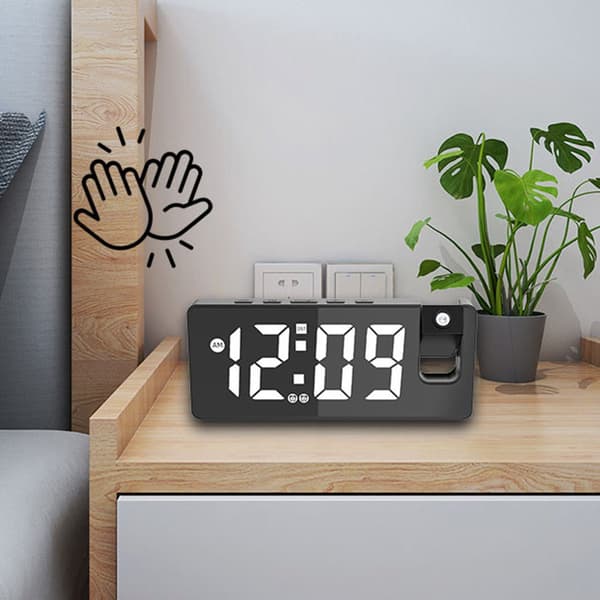 Digital projektionsväckarklocka med stor LED-display, dubbla larm, snooze och 180° projektor för sovrum, svart
