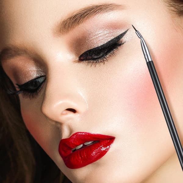 Professional Ultra-Thin Angled Eyeliner Brush Set - 3-Pack Precision Brushes for Sharp Liner, Defined Brows & Detailing