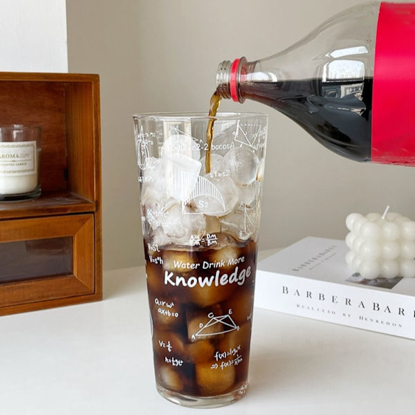 1000 ml glasmugg med sugrör