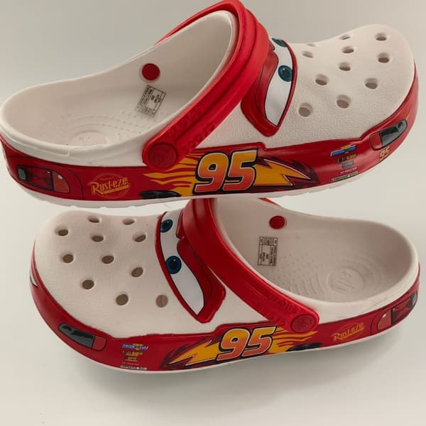 Crocs Lightning McQueen - Lightning McQueens utomhustofflor röd red 39-40: M7/W9