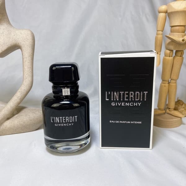 Givenchy L'Interdit Eau de Parfum Intense (svart flaska) – Passionate Edition, 80 ml