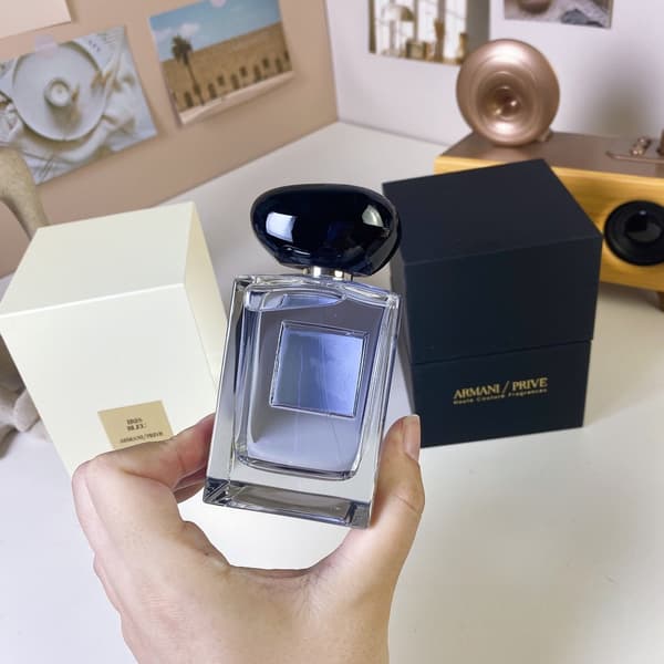Armanis Haute Couture Collection - Shadow Song Blue Iris 100ml