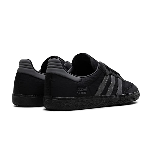 SAMBA OG "CORE BLACK REFLECTIVE" 41