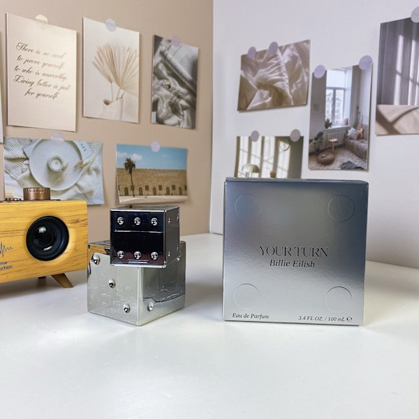 Billie's Eilish Dice Transparent Cube -hajuvesi – 100 ml