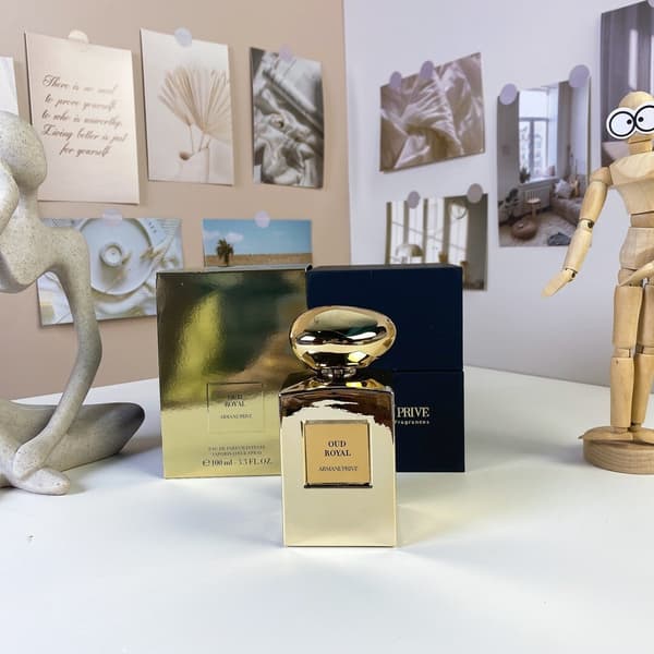 Armanis Limited Edition Royal Oud i guldförpackning 100ml