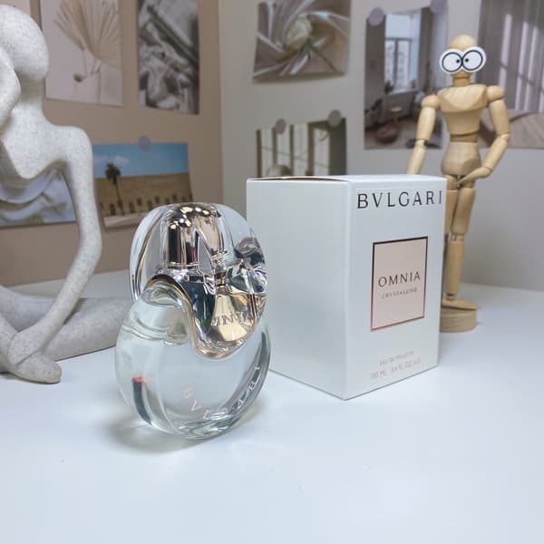 Bvlgaris nya Crystal White Eau de Parfum 100ml
