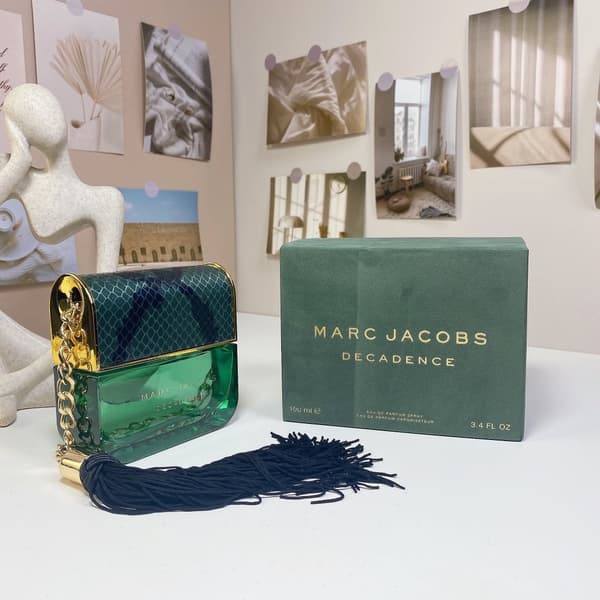 Mark Moji Green Alluring Handbag - Decadent (Decadent) 100ml