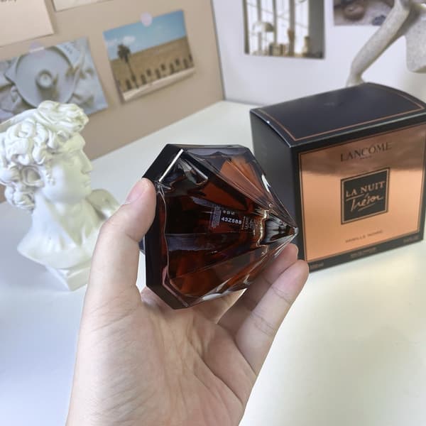 [TX]Lancômen La Nuit Trésor Vanille Noire 100ml