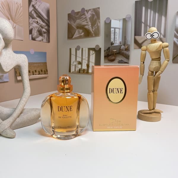 Dior's Dune Eau de Parfum 100ml