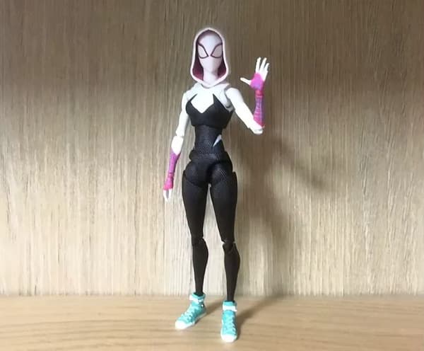 Med butikkboks; edderkoppheltinne actionfigur, samlemodell for samlere