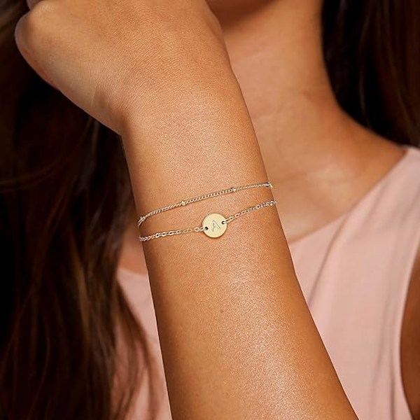 A-Z Gull Initial Armbånd for Kvinner Trendy - Sjarmerende 41K Gullbelagt Lagdelt Perlebrev Initial Armbånd Personlig Skive Monogram Armbånd