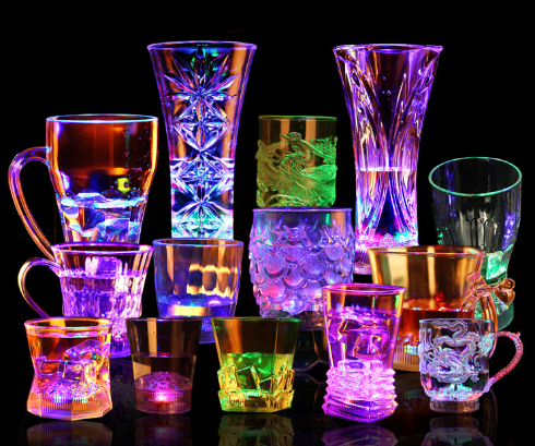 1 stk. LED lysende vinglas, sensor kop, farverig lysende farveskiftende kop, mode bar kt (juice kop)