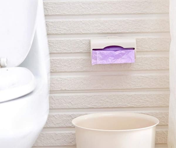 1-pack Väggmonterad förvaringslåda för plastfärgade soppåsar för kök, badrum, vardagsrum (gråaktigt vit)