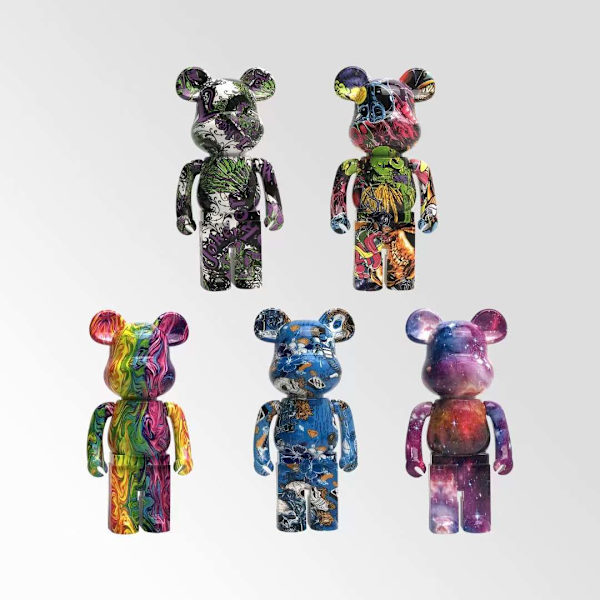 Street Art Violent Bear Ny Bluetooth-högtalare Graffiti Trend Mini Present Skrivbordsdekoration 6D Stereoeffekt (1-pack, slumpmässig färg)