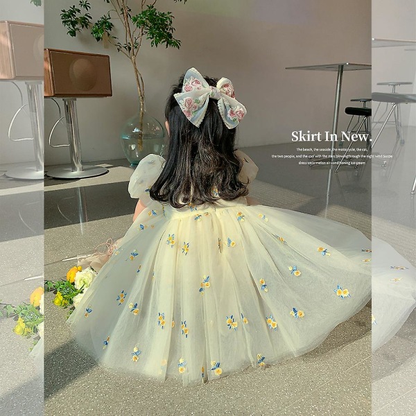 Sommarklänning Flickor Nya barnkläder Barns mesh Barns blommiga långkjol Baby Princess Kjol beige 140cm
