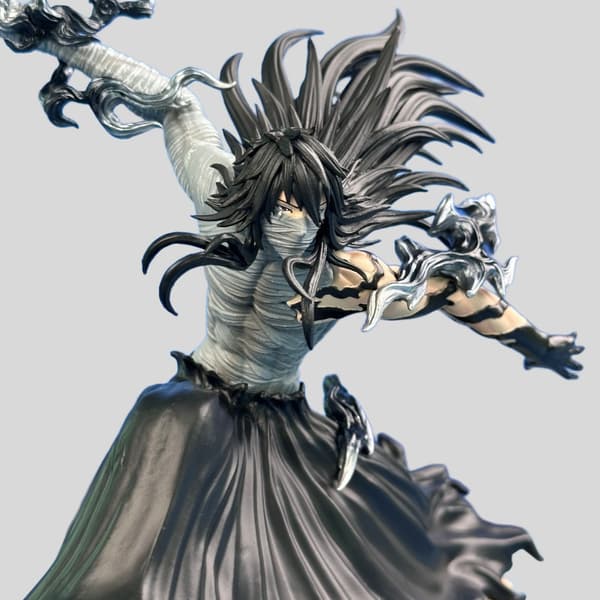 Anime-inspirert mannlig karakter actionfigur, 24cm Moonless Battle samlerstatue skrivebordsdekorasjon