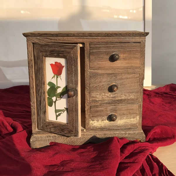 1 st Rose-mönstrad Trälåda för Smycken Antik Retro Massiv Trä Smyckesförvaring Handgjord Smyckeslåda för Örhängen Halsband
