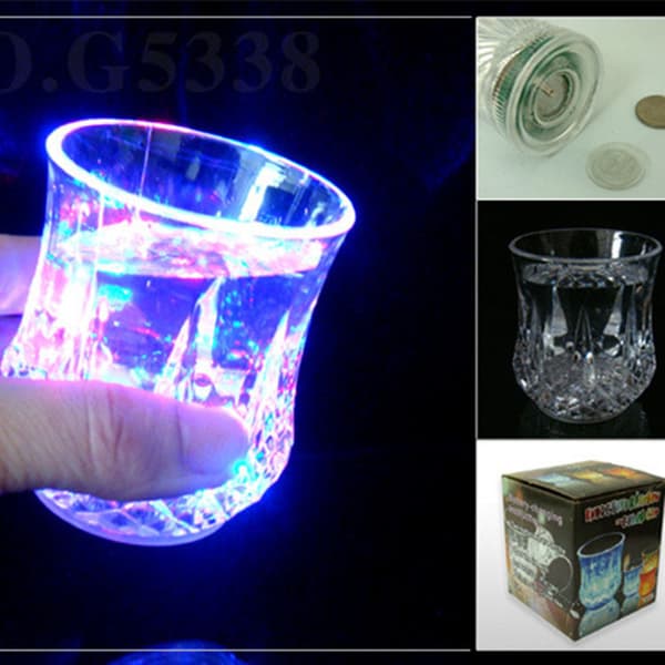 1 stk. LED lysende vinglas, sensor kop, farverig lysende farveskiftende kop, mode bar kt (ananas kop)