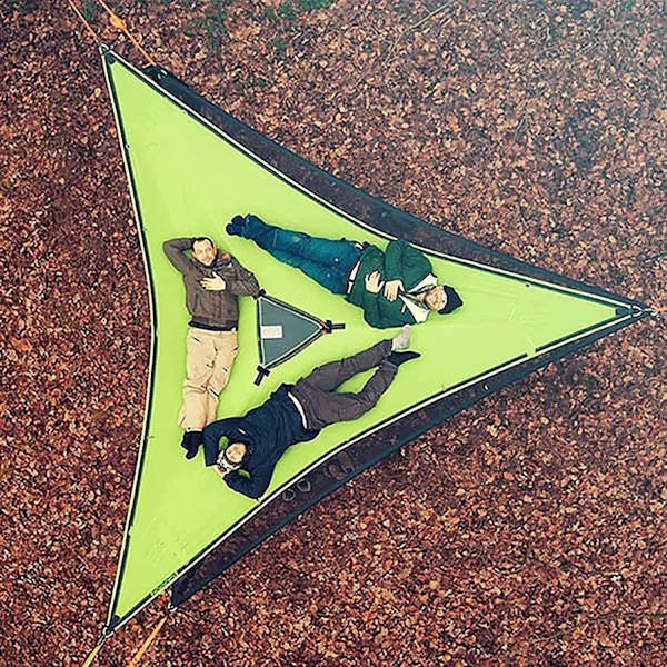 Air Multi-person trekant hængekøje, bærbar hængekøje i mesh-stof, lufttrætelt, fritidsnetbed (2,8 * 2,8 M)