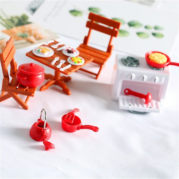 Miniatyr möbler leksak dockhus DIY dekoration tillbehör mini vattenkokare sked