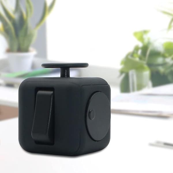Fidget Cube Stress Angst Trykkavlastning Leke Perfekt for