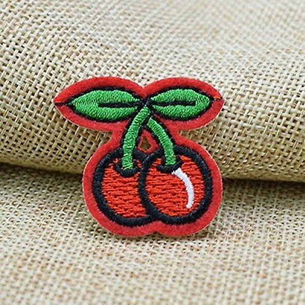 10 stk Broderi Patch Stryg-på-klistermærker i kirsebærform Påsyet badge til tøj T-shirt jeans hat taske