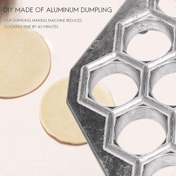 Degknyckare för dumplings, ravioliform för ryska pelmeni, köttform i metall