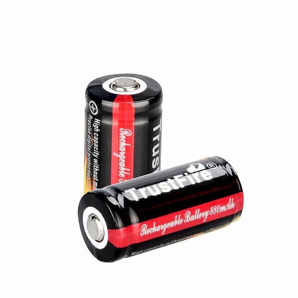 2 st 16340 Li-jon Uppladdningsbart Batteri 2800mAh CR123A 3.7V