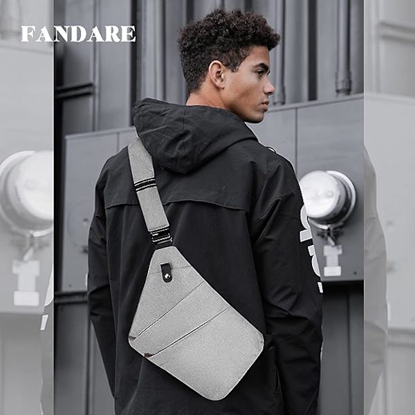 Rinta- ja olkalaukku, crossbody-laukut, suojuspakkaus, reppu, crossbody-laukku miehille ja naisille, matkustus-, urheilu- ja kuntosalilaukut, vedenpitävä nailon Gray (Right)