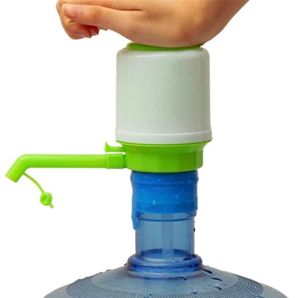 5 gallonan pullotetun juomaveden käsipuristin Manuaalinen pumppu muovinen annostelija