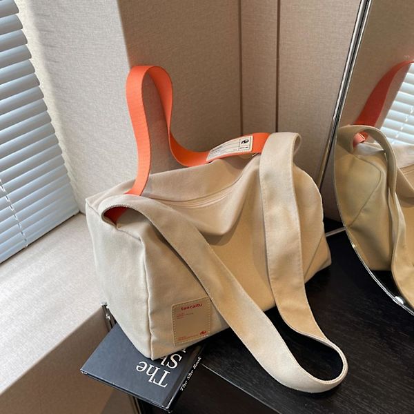 Axelväska Dam Handväska Crossbody Väskor För Kvinnor Flickor Mångsidiga Messenger Väskor Beige