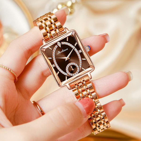 Het model fashion roségoud vierkant dames diamanten twee wijzer half horloge Brown Bamboo