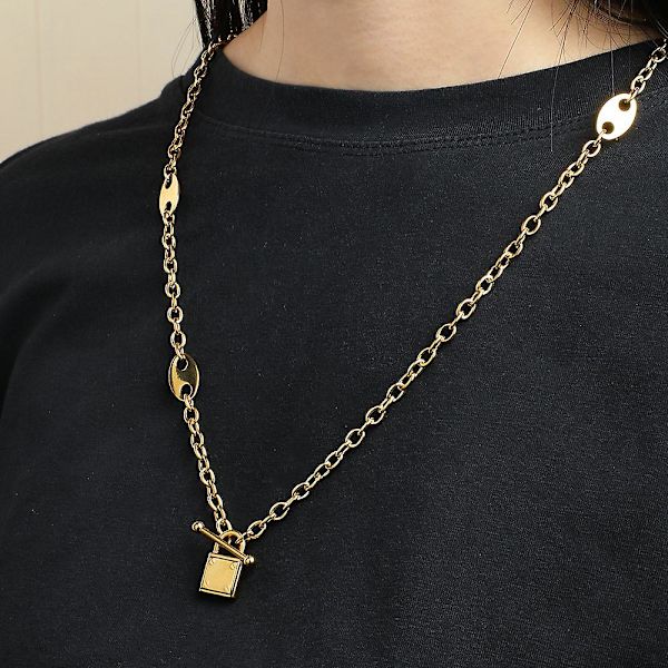 Kaulakorut naisille Ot Buckle -kaulakoru Pari ompelelu Lukko -kaulakoru