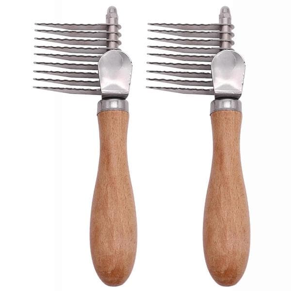 Flokefjerner pelsrivekam Ergonomisk flokefjernerkam med 9 sikkerhetsblader i rustfritt stål Trehåndtak Pleieverktøy for korthårede og langhårede hunder 2pcs