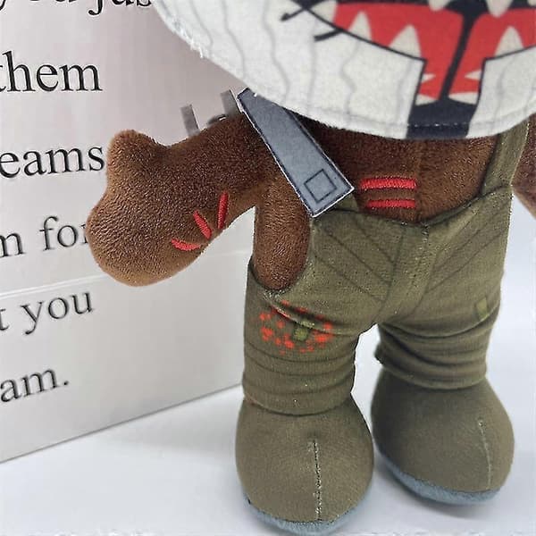 Dead By Daylight Trapper Pehmolelu Trapper Pehmolelu 20x28cm Dead By Daylight \"trapper\" Pehmolelu