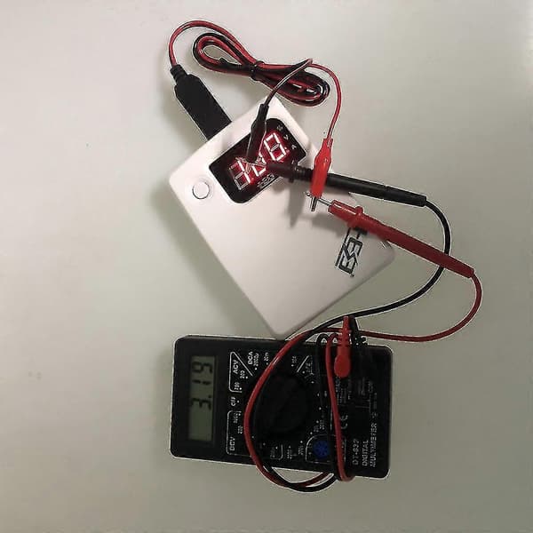 Usb 5v til 1.5v 3v 4.5v Step-down Clip Kabel Batteri Eliminator Konverter