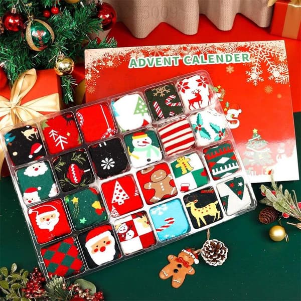 UDSALG! Julekalender 2024 (Inkluderer Strømper) - 24 Dage, Egnet til Voksne, Forskellige Juledesign - Glad- Perfekt